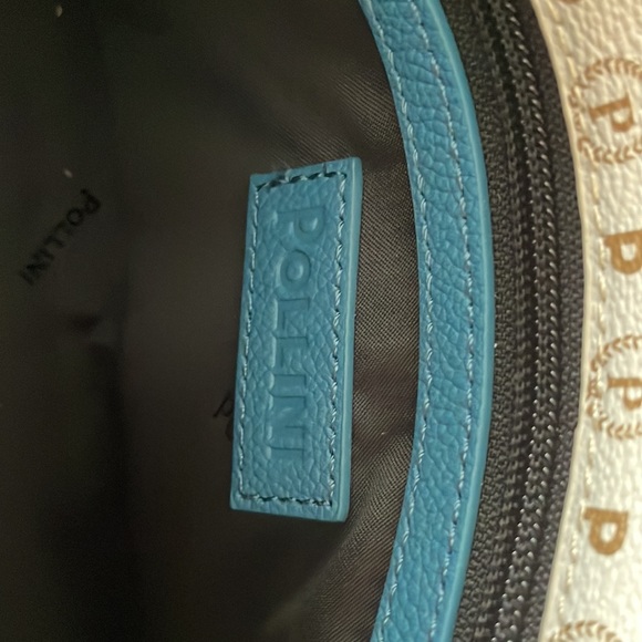 High end Italian cross body bag by Pollini. Brand new no tags in a dust bag. - Picture 3 of 6